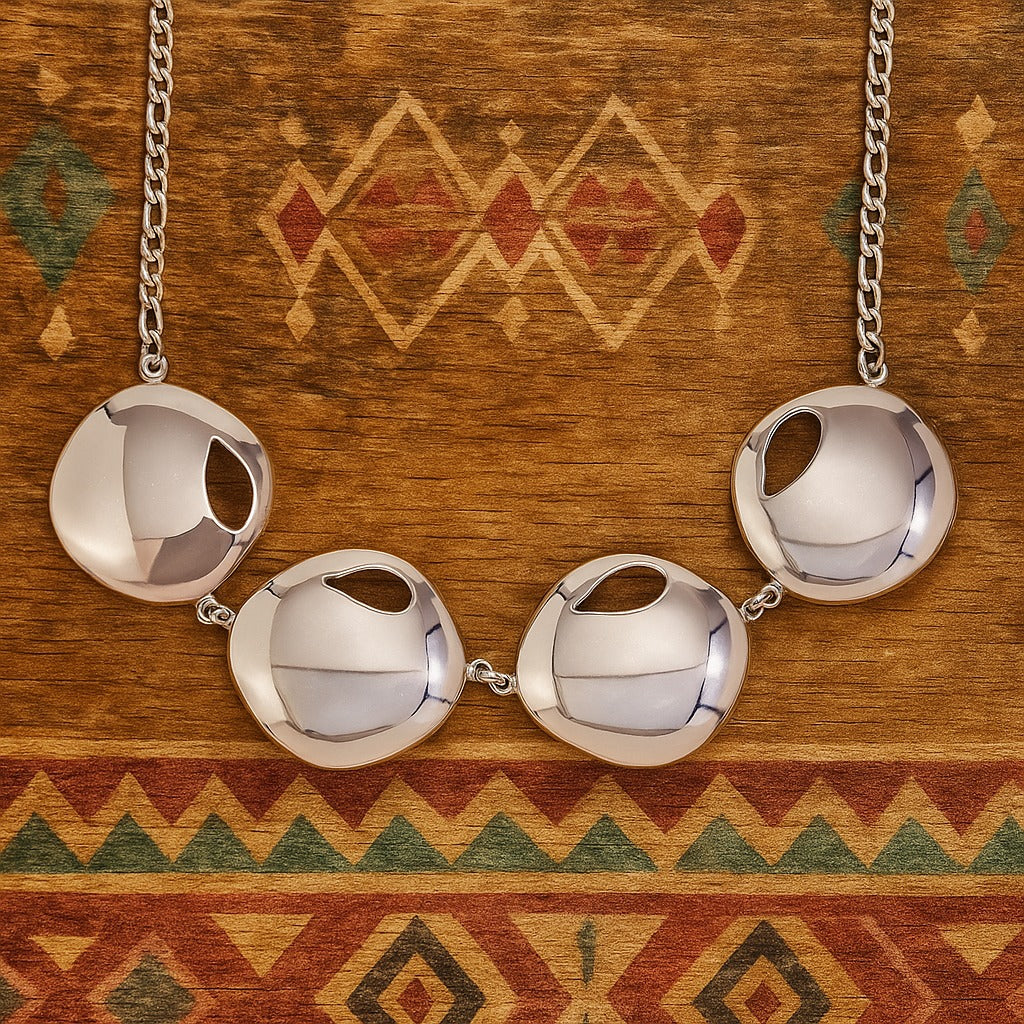 Aurea Wave Medallion – Gold / Silver-Plated Stainless Steel | Bold Water-Wave Statement Necklace