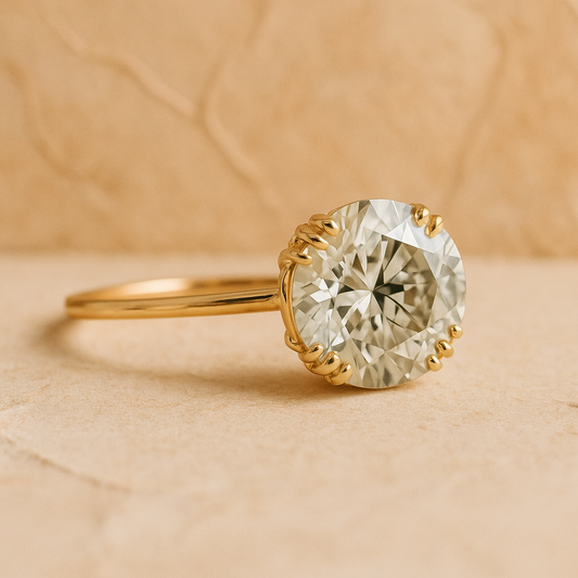 Aurelia Solitaire Ring – Gold-Plated 925 Sterling Silver | Round-Cut Zircon Statement Ring, Bold & Refined