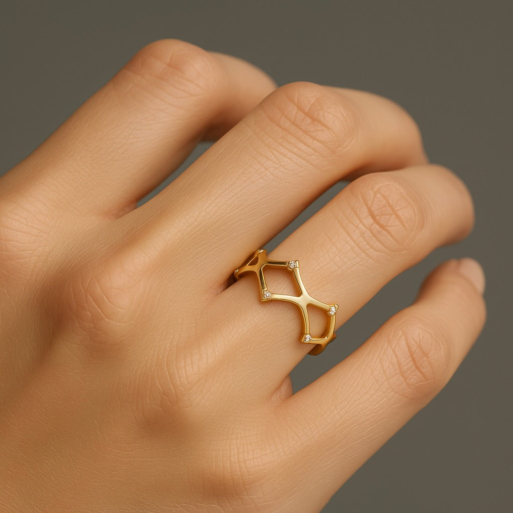 Aurora Crown Band – Gold-Plated 925 Sterling Silver | Openwork Geometric Ring