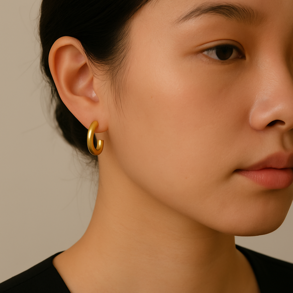 Aurora Mini Hoops – 18K Gold-Plated Stainless Steel | Timeless Vintage Studs