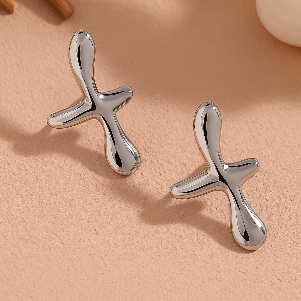 Liquid Flow Ear Cuffs – Rhodium-Plated Stainless Steel 316L | Sculptural Fluid Design