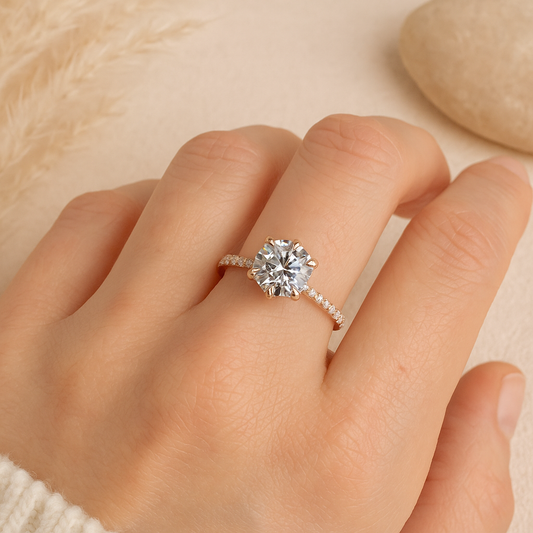 Solara Brilliance Ring – Gold-Plated 925 Sterling Silver | Round Brilliant-Cut Zircon Solitaire