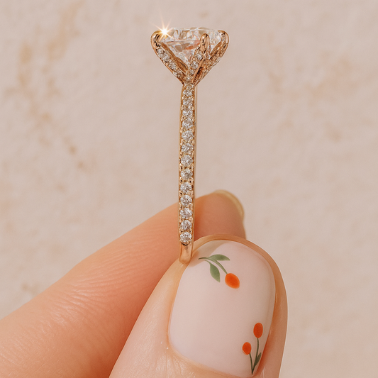 Solara Brilliance Ring – Gold-Plated 925 Sterling Silver | Round Brilliant-Cut Zircon Solitaire